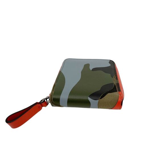 VALENTINO GARAVANI Camouflage Zip Wallet - Picture 7 of 8